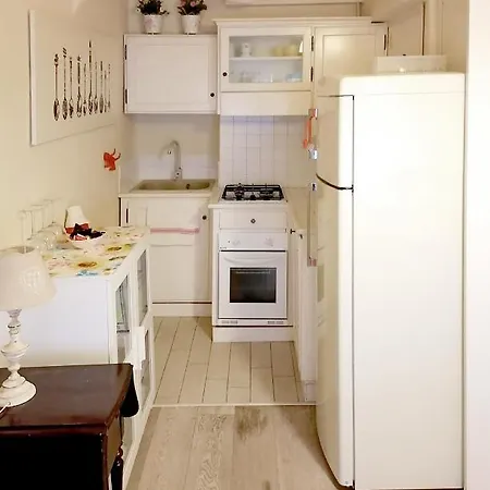 Apartman Porta Venezia & Giardini Montanelli Cozy Flat *